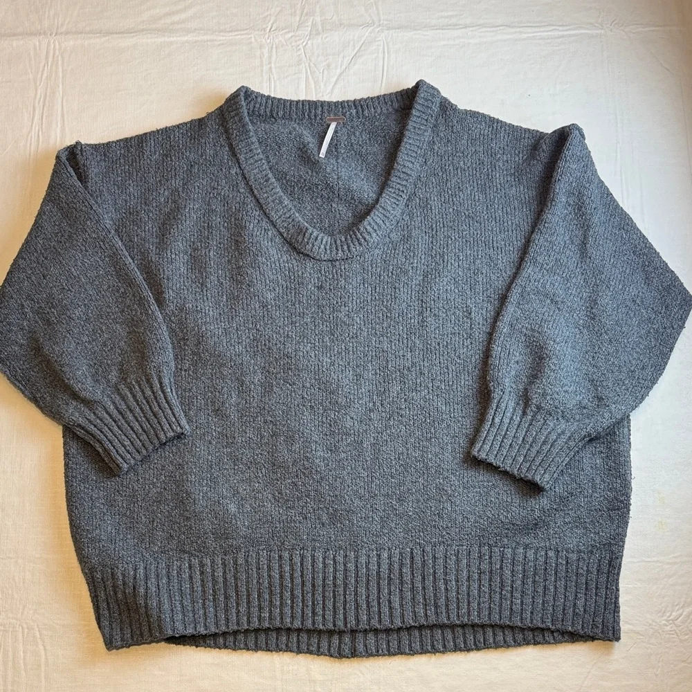Free People Women's Dark Gray Charcoal V-Neck Sweater Size XL - Picture 1 of 11